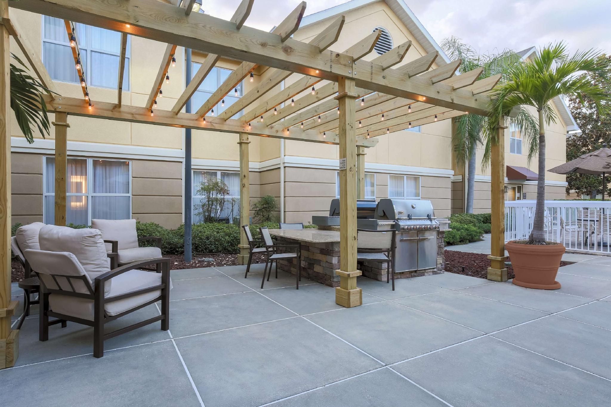 Homewood Suites By Hilton St. Petersburg Clearwater Exterior photo